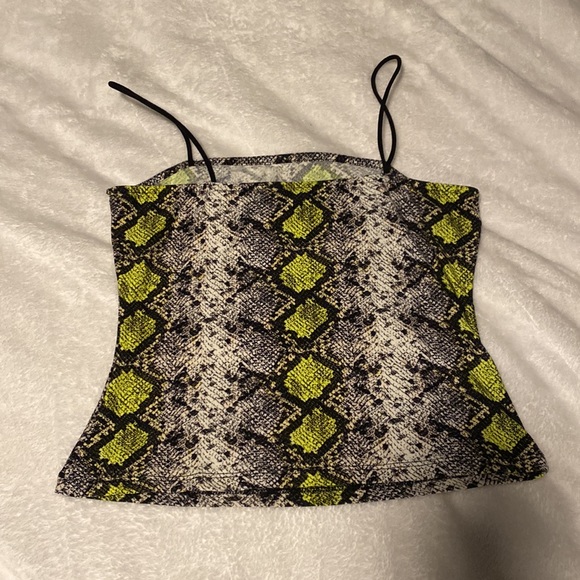 ❤️ Rue 21 Snakeskin Sleeveless Tank Top - Picture 2 of 2